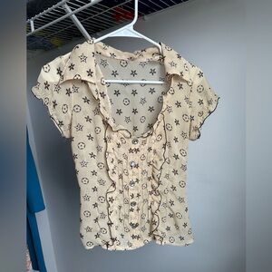 Cream Ruffle Button-Front Short Sleeve Blouse